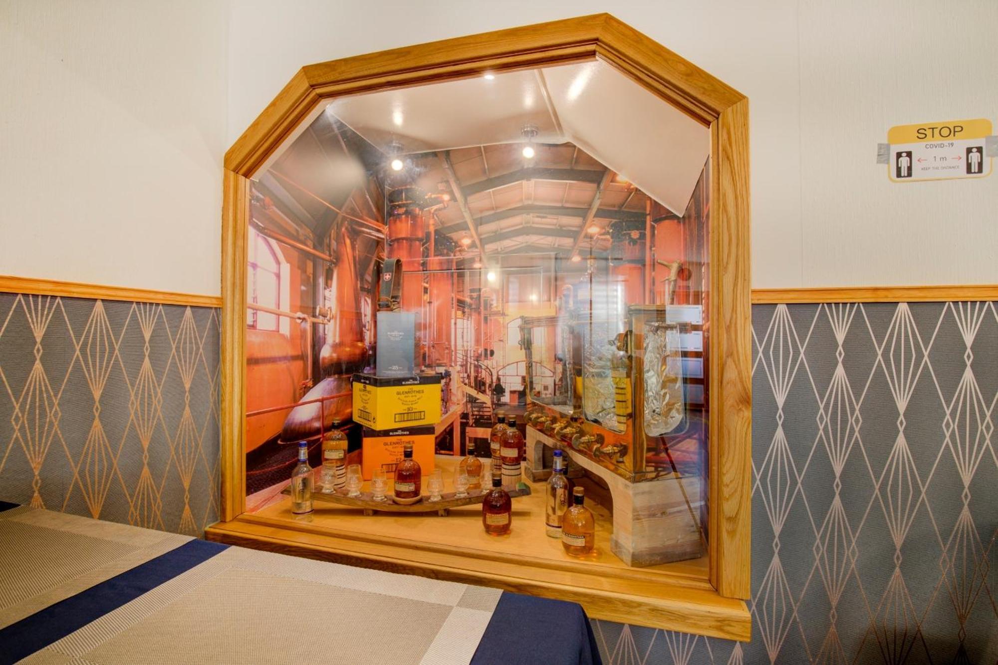 Oyo Eastbank Hotel, Speyside Scotland Rothes Bagian luar foto